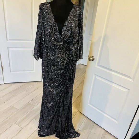 IEENA Mac Duggal black sequin v neckline faux wrap cocktail gown dress size 10 - Picture 6 of 7